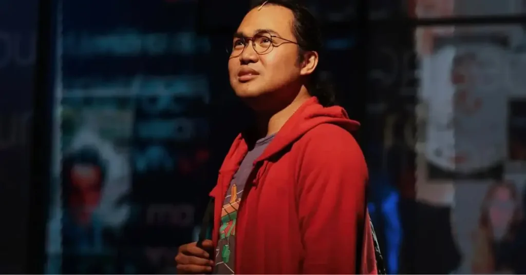 Kevin Barnachea dans Cher Evan Hansen