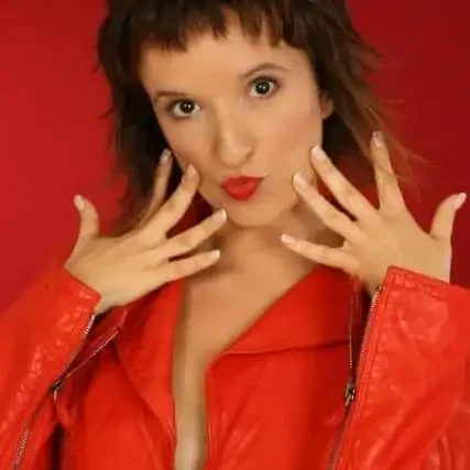 anne_roumanoff-square-5a420d8a03b5a0ac1afd8abe3c7ff904-ze1u5dy87gwm