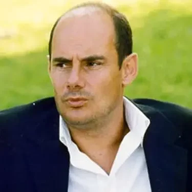 bernard_campan-square-4a0c06189154132de1dc4ed1ca6da400-x58u2w0myng3
